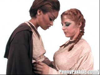 Hottest Lesbian Cosplay With Penny Pax & Skin Diamond!
